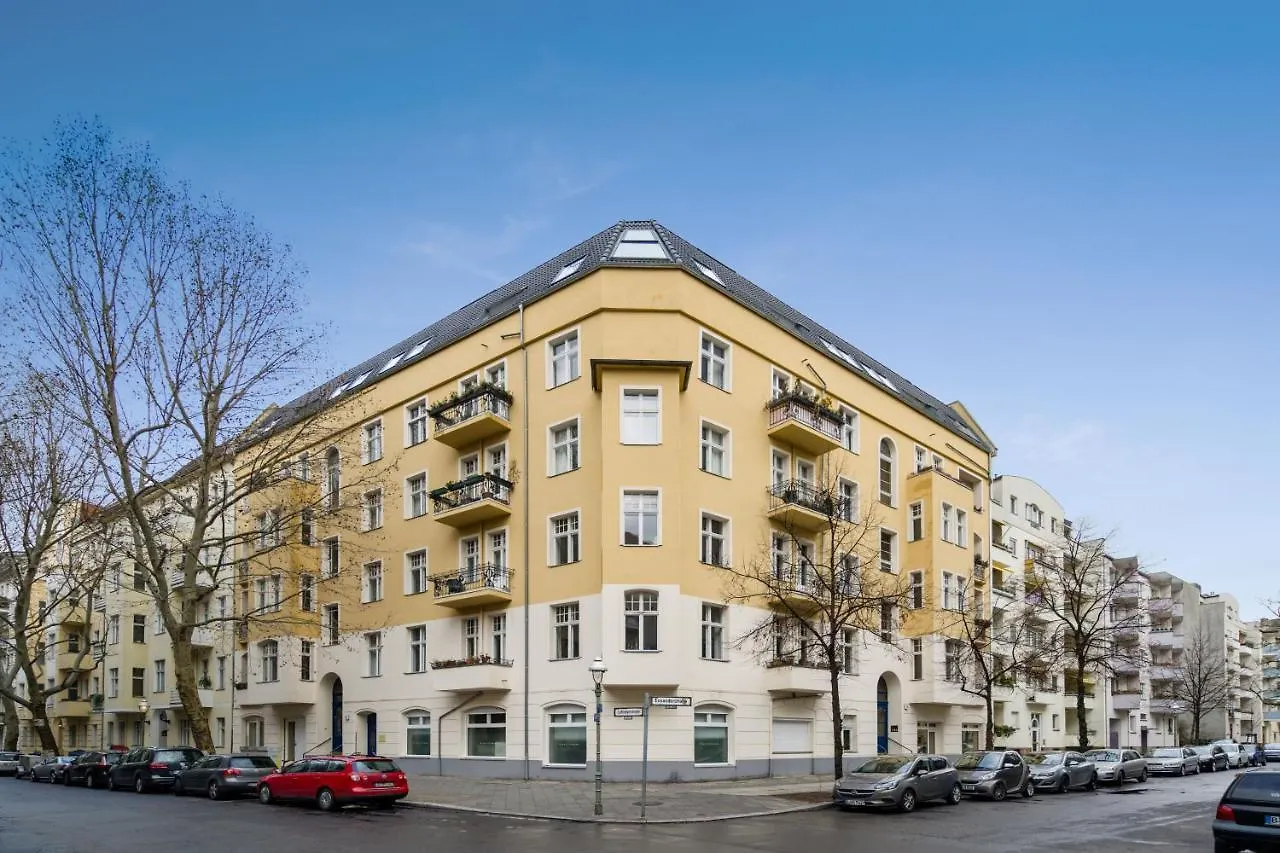 The Lohmeyerstr Hh, 2 Bed Rooms Up To 5 People Berlin Tyskland